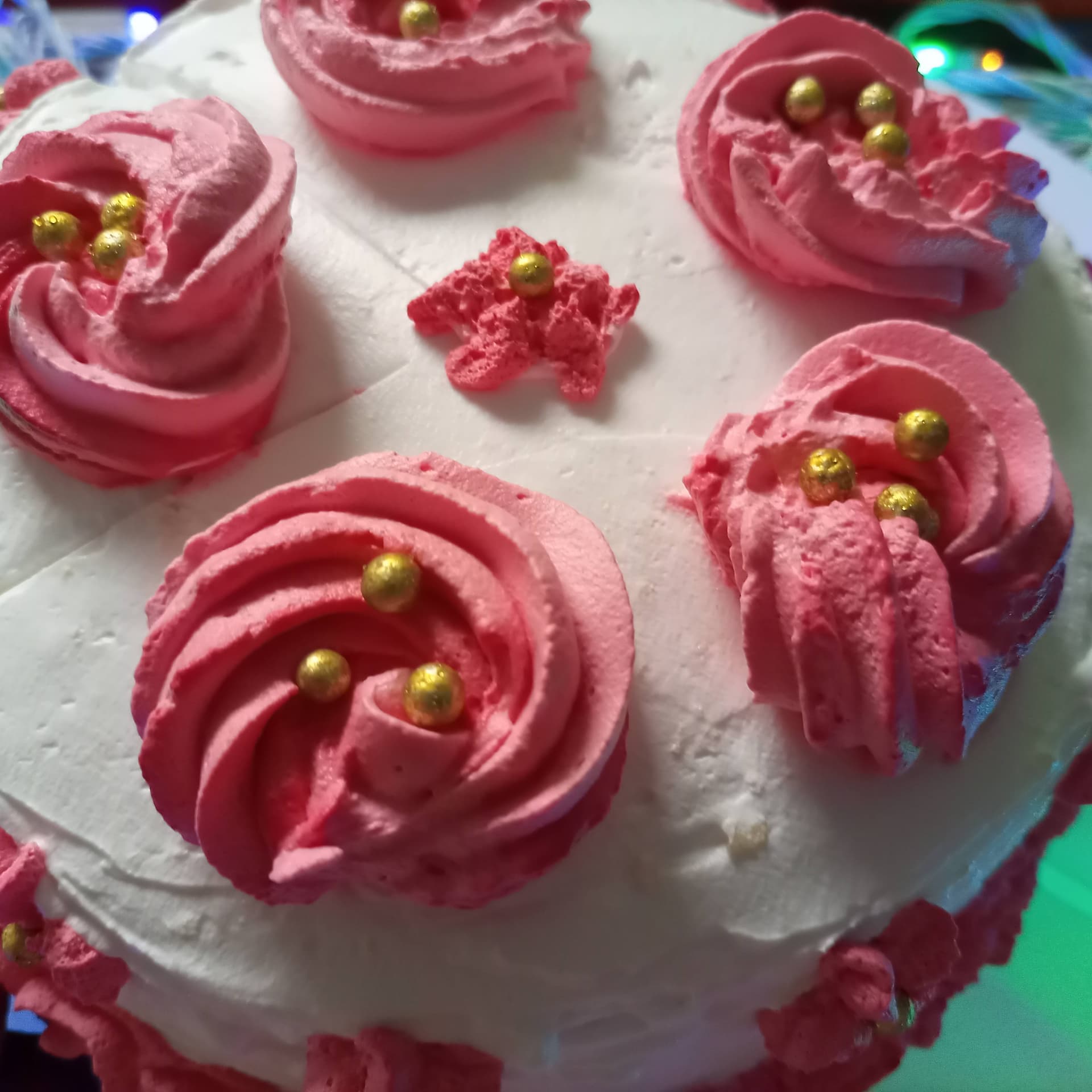 Vanilla Flower Cake